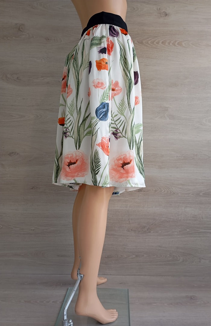 Jupe 🌸 H&m 🌸 M - Blanc/multicolore - Neuf avec étiquette - motif floral