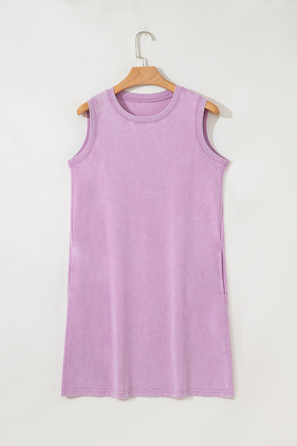 Robe courte débardeur à poches effet mineral wash en 100% coton