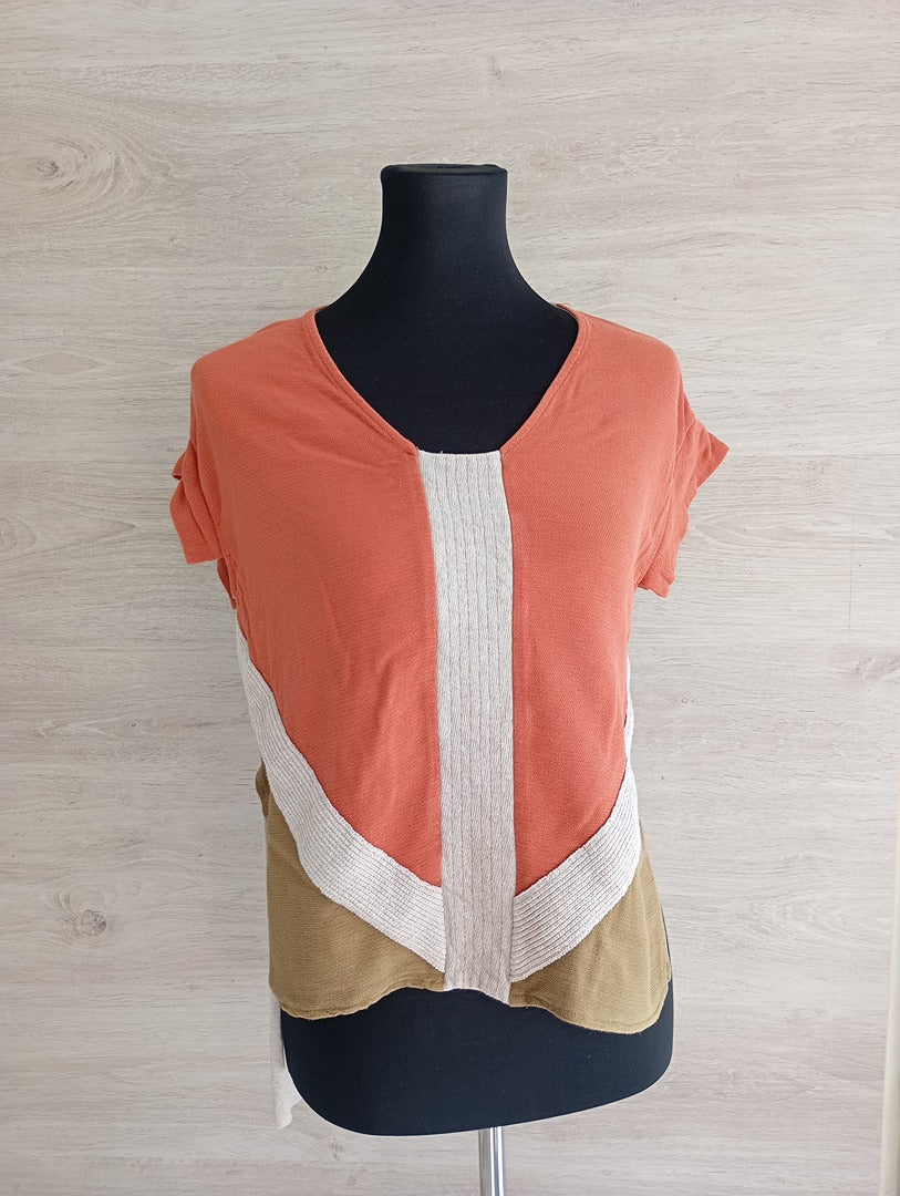 Joli top Zara taille S - Orange/multicolore - manches courtes