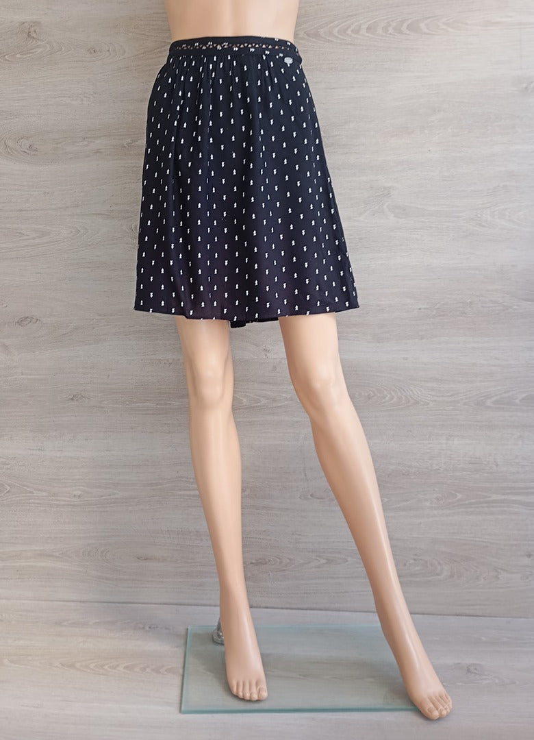 Jupe courte - Ddp - 38 - Noir/blanc - Très bon état - 100% viscose