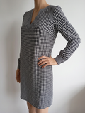 Robe Caroll taille M à carreaux Noir et blanc - très bon état - manches longues