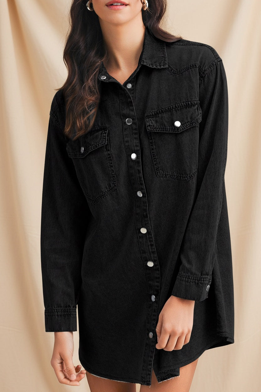 Robe Chemise Ample en Jean — Ourlet Brut et Poches Poitrine