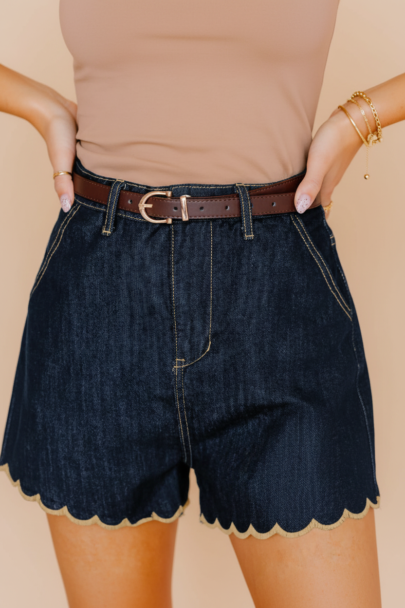 Short festonné bleu - Détail